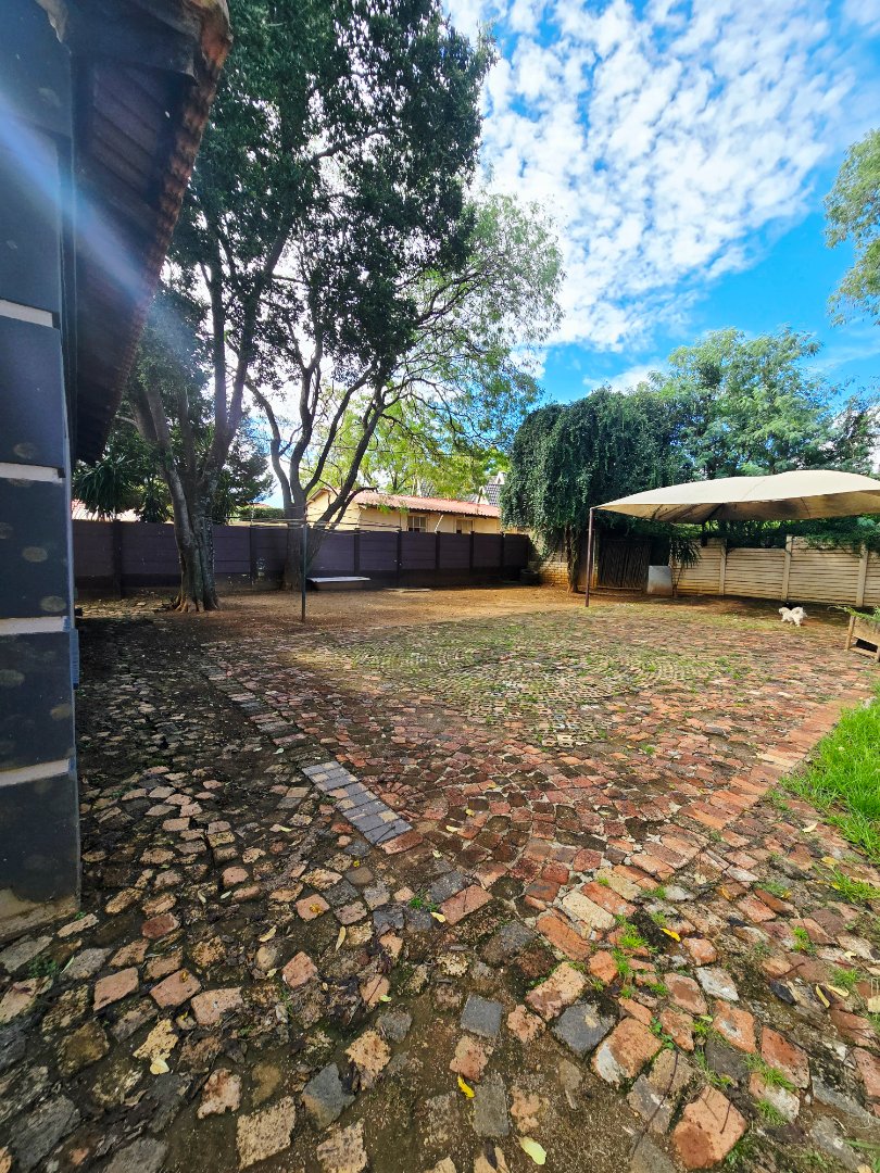 5 Bedroom Property for Sale in Flamwood North West